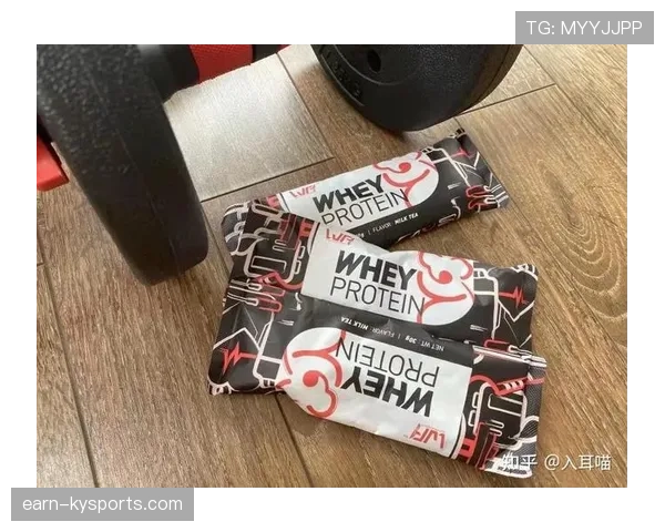 库里家冰箱里塞满蛋白粉，连狗都练出腹肌了
