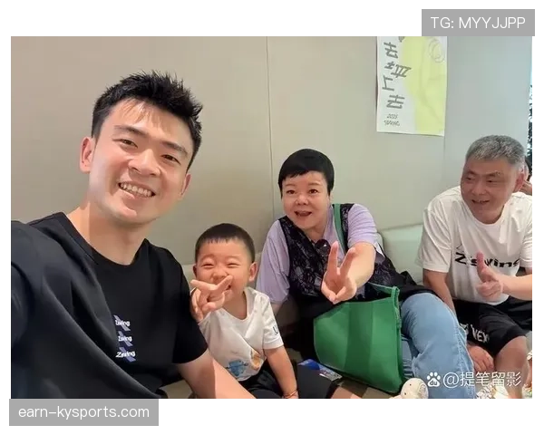 郑思维家的冰箱里居然塞满了能量胶？